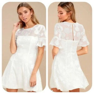 LULUS Shell Print Flounce Shift Dress White Small
